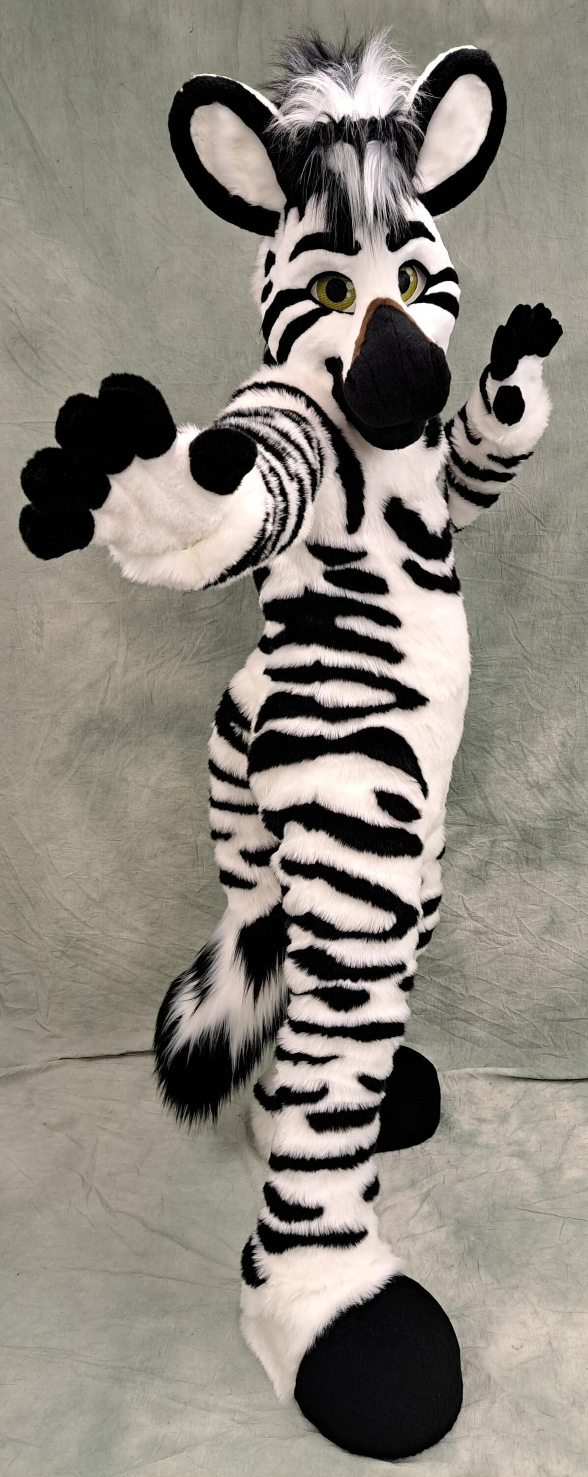 Plantigrade fullsuit $6000+ / €5200+